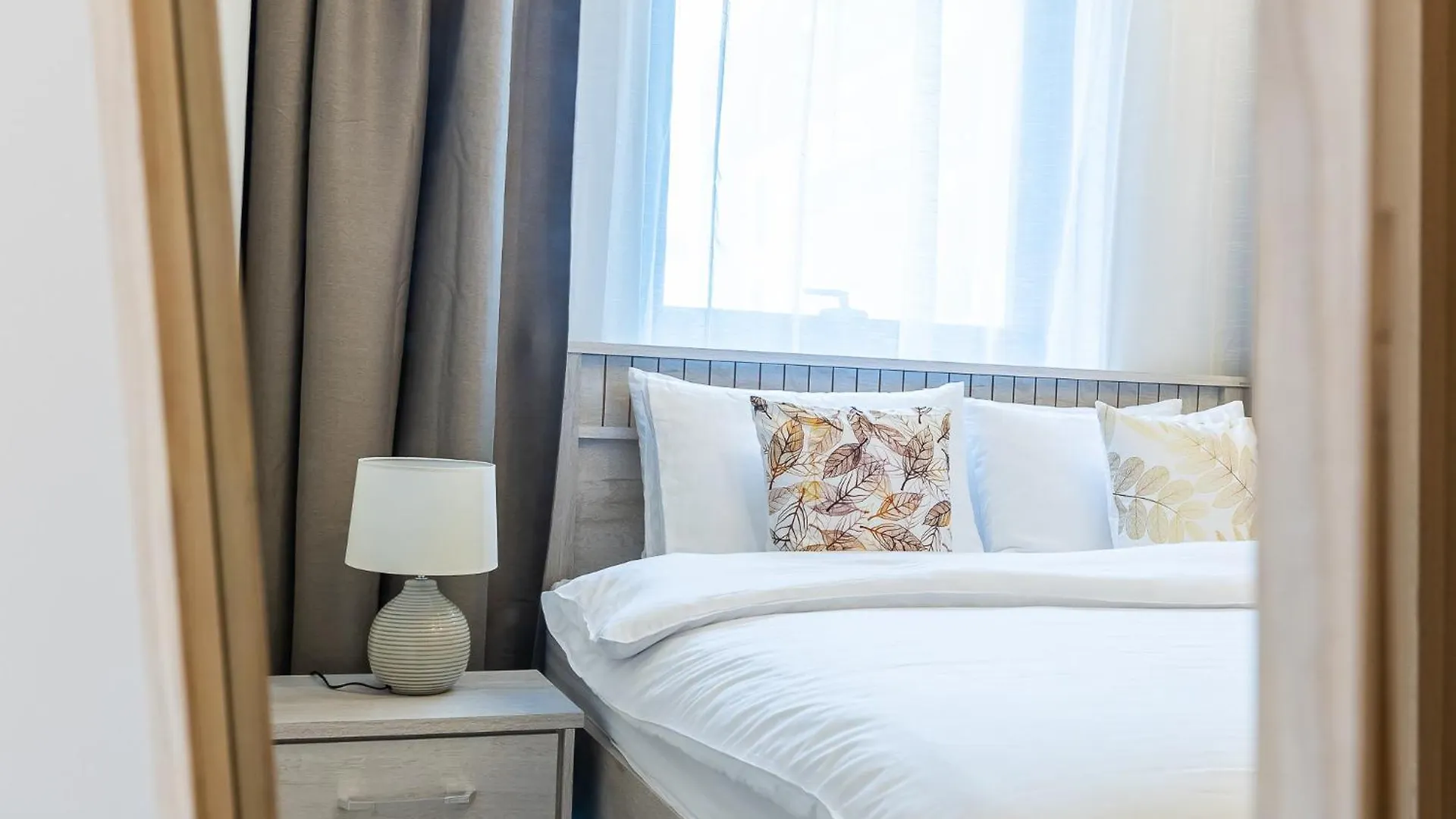 Exquisite 1Bdr Apartment In Creek With Pool View 0*, Dubai