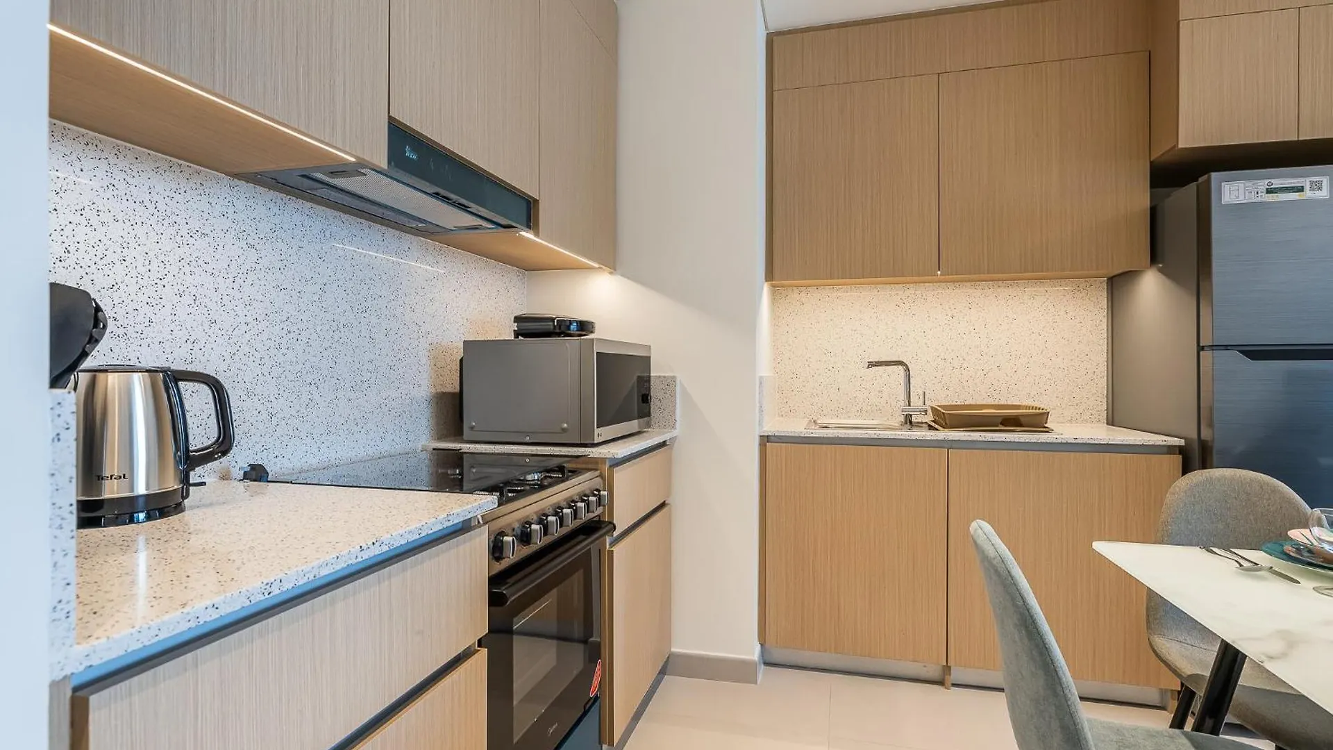 Exquisite 1Bdr Apartment In Creek With Pool View United Arab Emirates