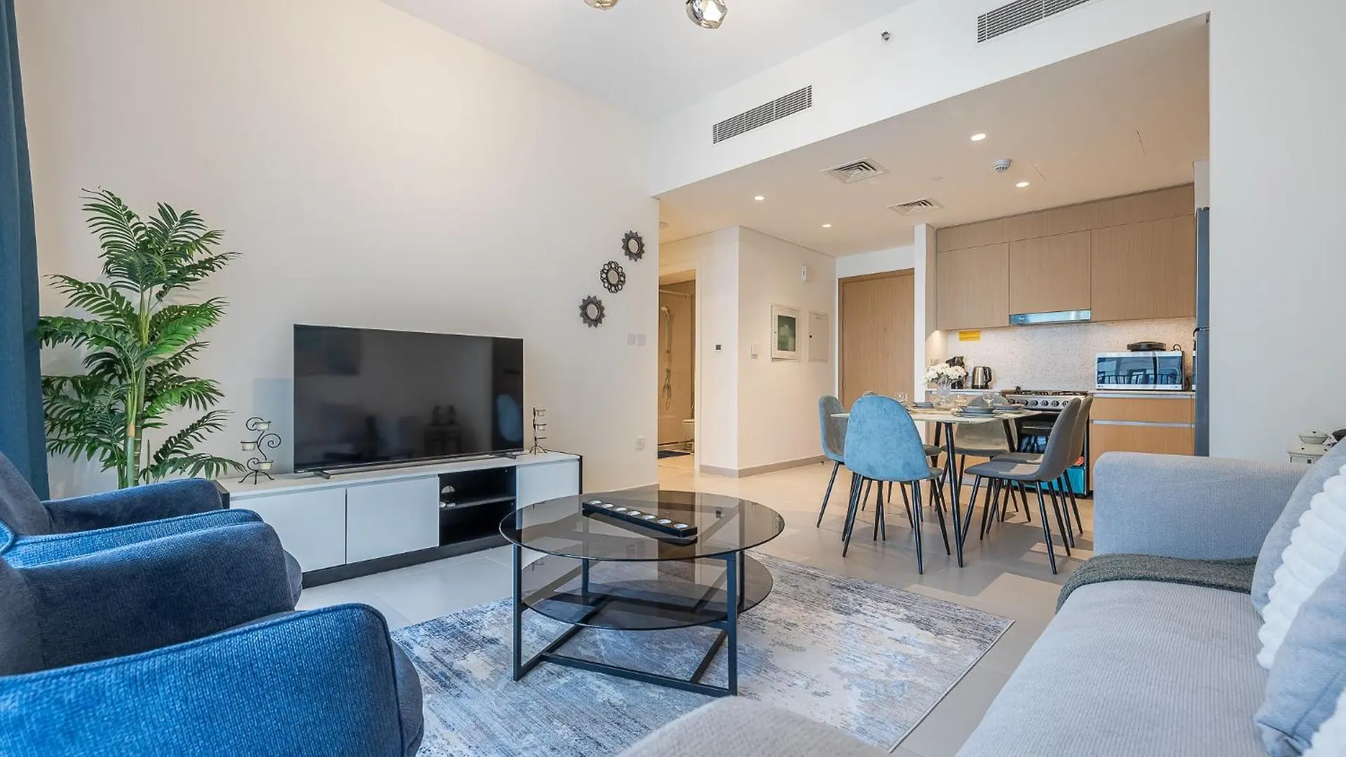 Exquisite 1Bdr Apartment In Creek With Pool View 0*, Dubai
